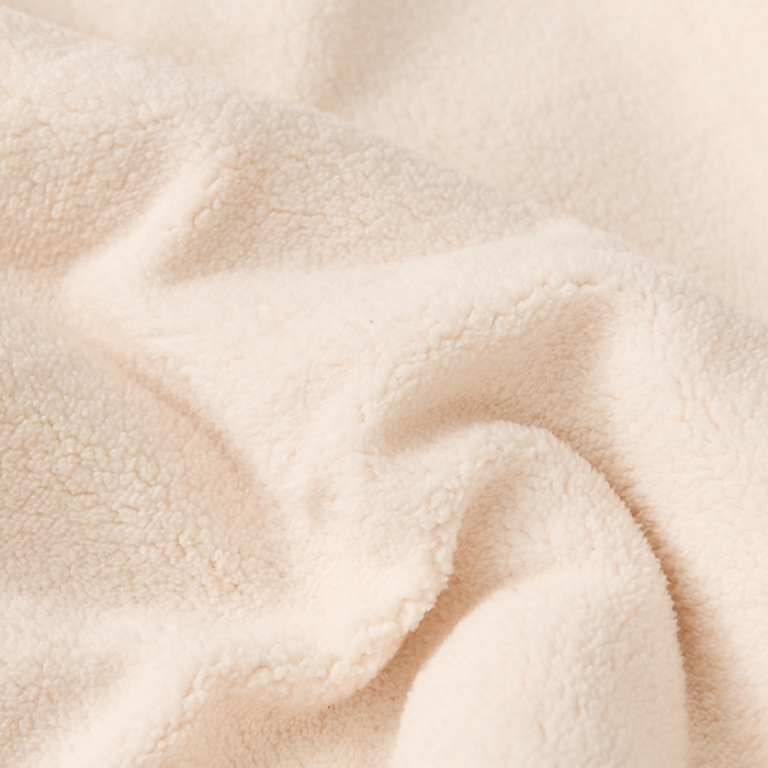 91家纺网 家纺一手货源 找家纺 印季家纺 2025秋冬新款三层夹棉立体舒棉绒毛毯毯子多功能盖毯 烟灰