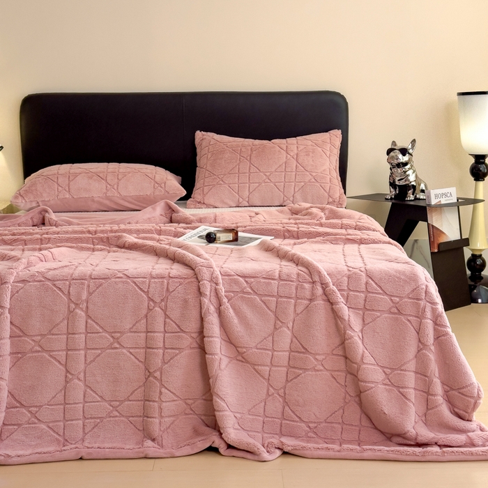 91家纺网 家纺一手货源 找家纺 印季家纺 2025新款双层提花兔毛绒毛毯毯子 提花兔毛绒-豆沙