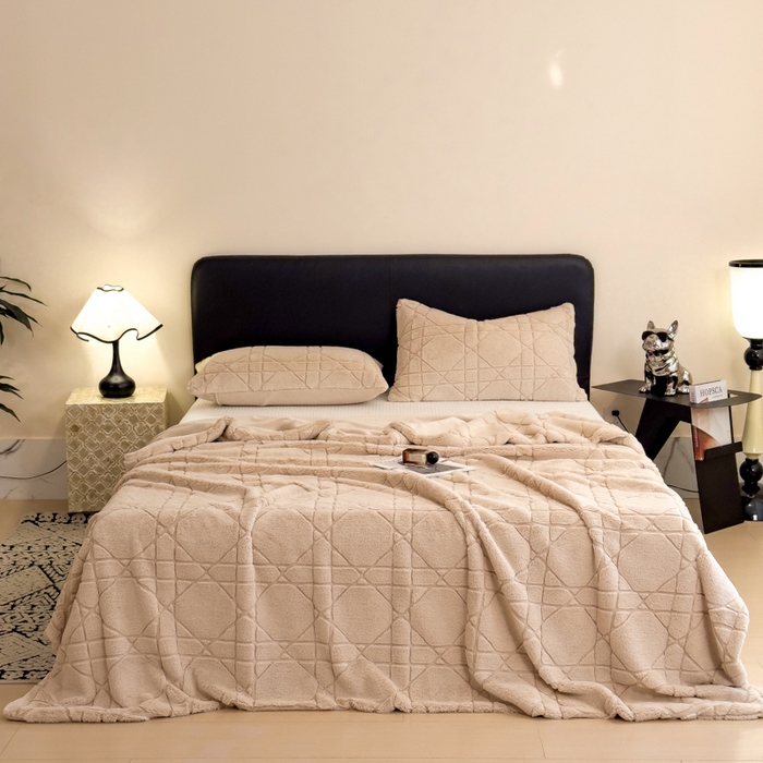 91家纺网 家纺一手货源 找家纺 印季家纺 2025新款双层提花兔毛绒毛毯毯子 提花兔毛绒-卡其