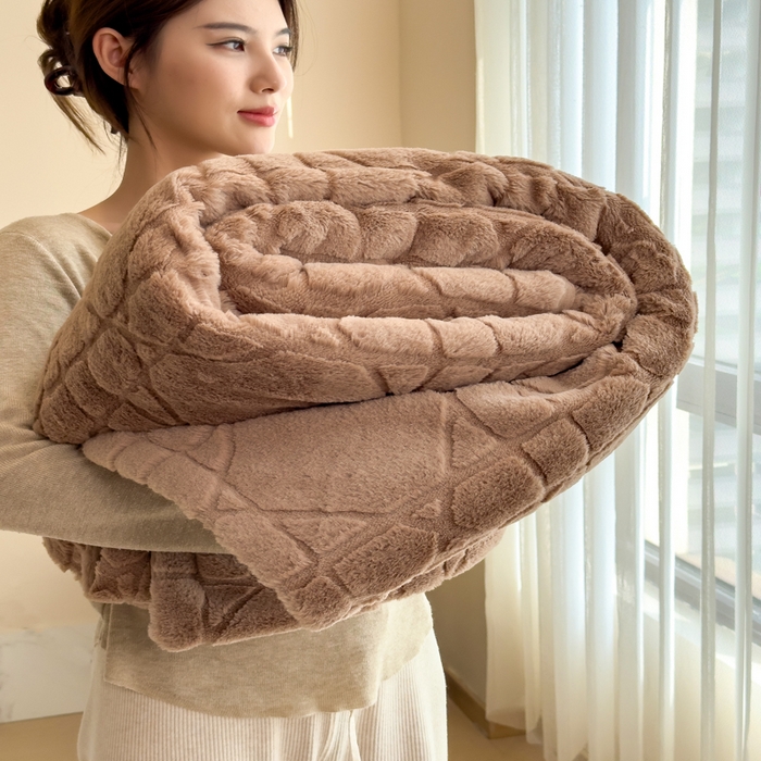 91家纺网 家纺一手货源 找家纺 印季家纺 2025新款双层提花兔毛绒毛毯毯子 提花兔毛绒-咖啡