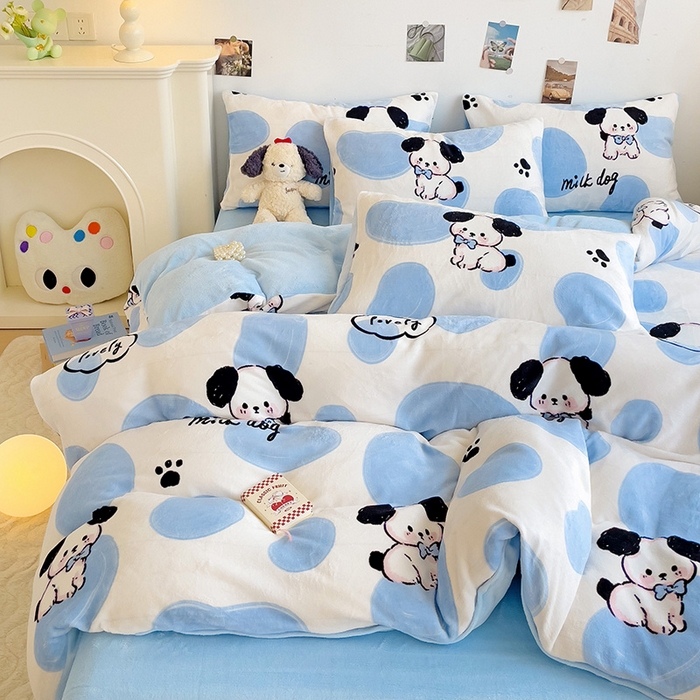 91家纺网 家纺一手货源 找家纺 西引力 2025新款亲肤舒适加厚牛奶绒印花四件套 牛奶狗