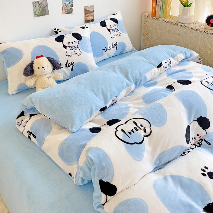 91家纺网 家纺一手货源 找家纺 西引力 2025新款亲肤舒适加厚牛奶绒印花四件套 牛奶狗