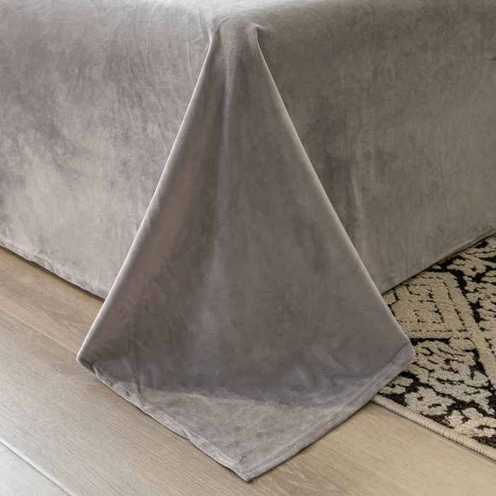 91家纺网 家纺一手货源 找家纺 印季家纺 2025新款羊呢绒兔毛大拼角四件套 拼角-灰色波浪