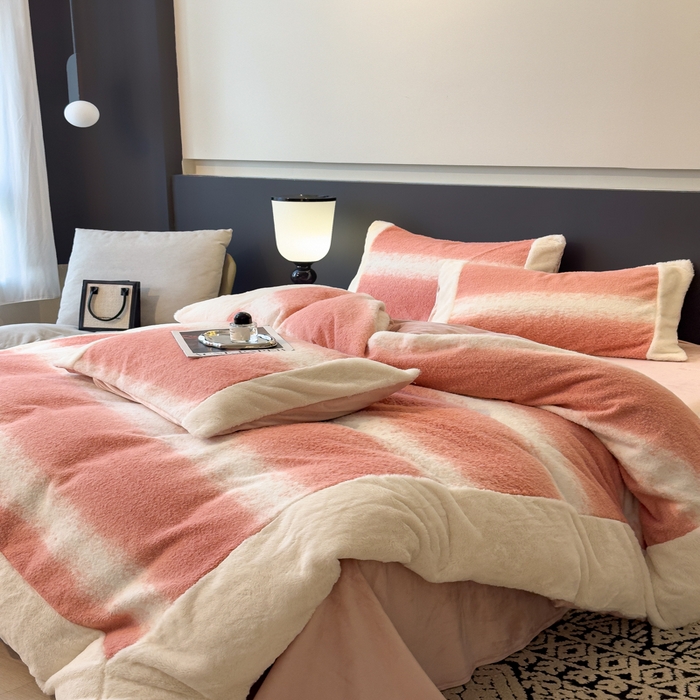 91家纺网 家纺一手货源 找家纺 （总）印季家纺 2025新款羊呢绒兔毛大拼角四件套