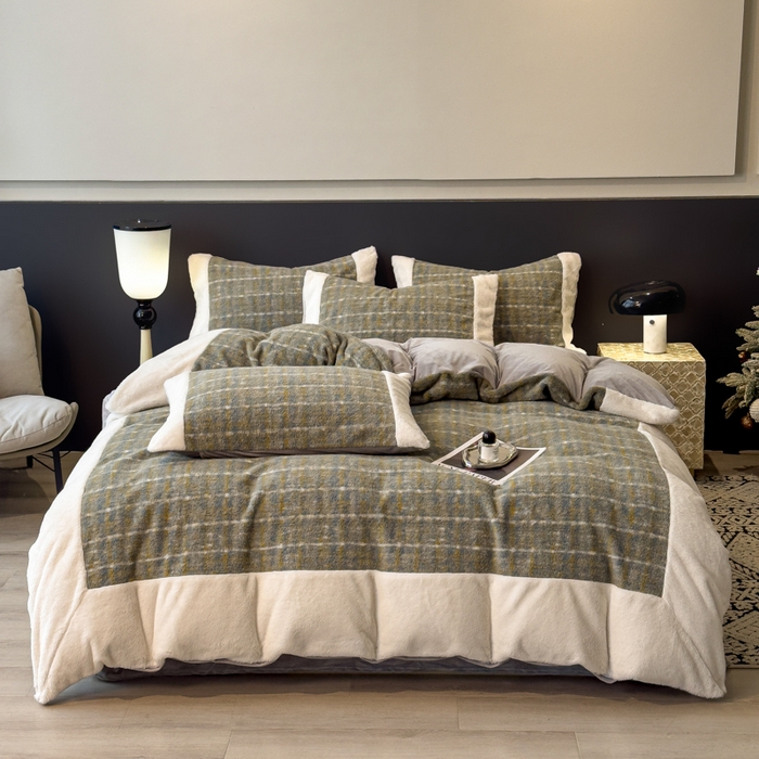 91家纺网 家纺一手货源 找家纺 印季家纺 2025新款羊呢绒兔毛大拼角四件套 拼角-五彩小格