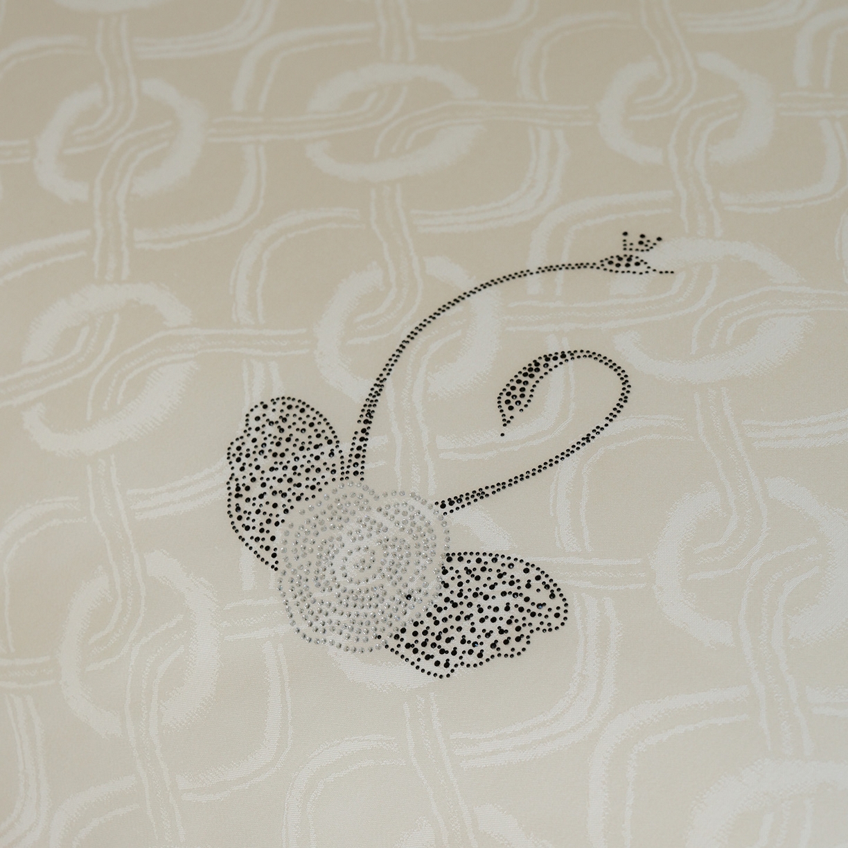 91家纺网 家纺一手货源 找家纺 （总）纯优家纺 2025新款45%大豆蛋白纤维高端天丝棉提花烫钻被子被芯-施华洛