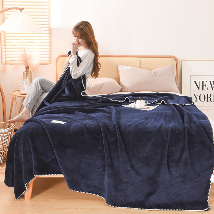 91家纺网 家纺一手货源 找家纺 （总）印季家纺 2025新款华夫格牛奶绒复合毛毯毯子