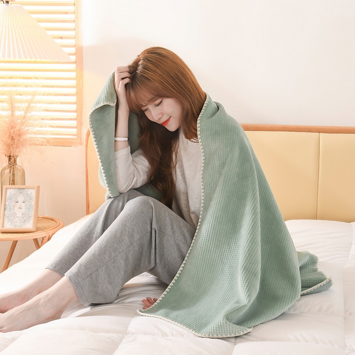 91家纺网 家纺一手货源 找家纺 印季家纺 2025新款华夫格牛奶绒复合毛毯毯子 华夫格-草绿