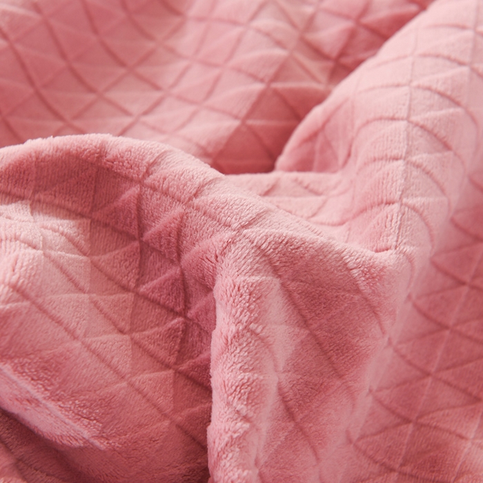 91家纺网 家纺一手货源 找家纺 印季家纺 2025新款华夫格牛奶绒复合毛毯毯子 渐变格-嫩粉