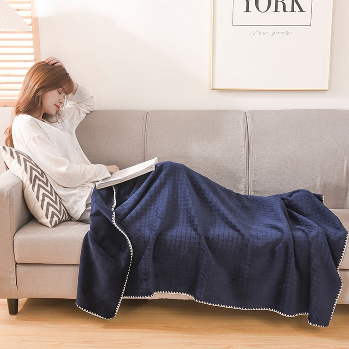 91家纺网 家纺一手货源 找家纺 印季家纺 2025新款华夫格牛奶绒复合毛毯毯子 渐变格-藏青