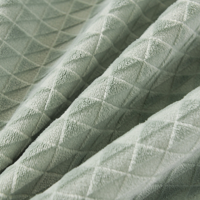 91家纺网 家纺一手货源 找家纺 印季家纺 2025新款华夫格牛奶绒复合毛毯毯子 渐变格-草绿