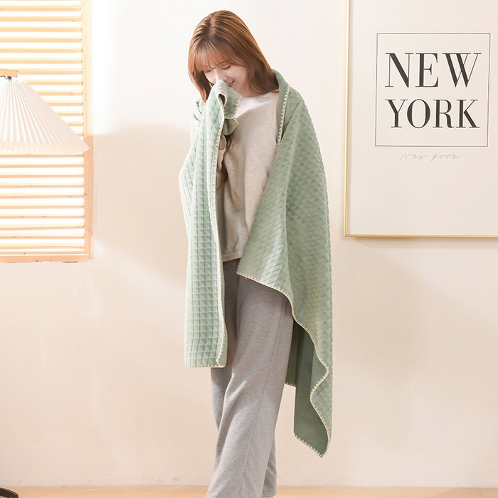 91家纺网 家纺一手货源 找家纺 印季家纺 2025新款华夫格牛奶绒复合毛毯毯子 渐变格-草绿