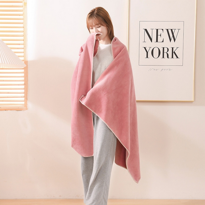 91家纺网 家纺一手货源 找家纺 印季家纺 2025新款华夫格牛奶绒复合毛毯毯子 华夫格-嫩粉