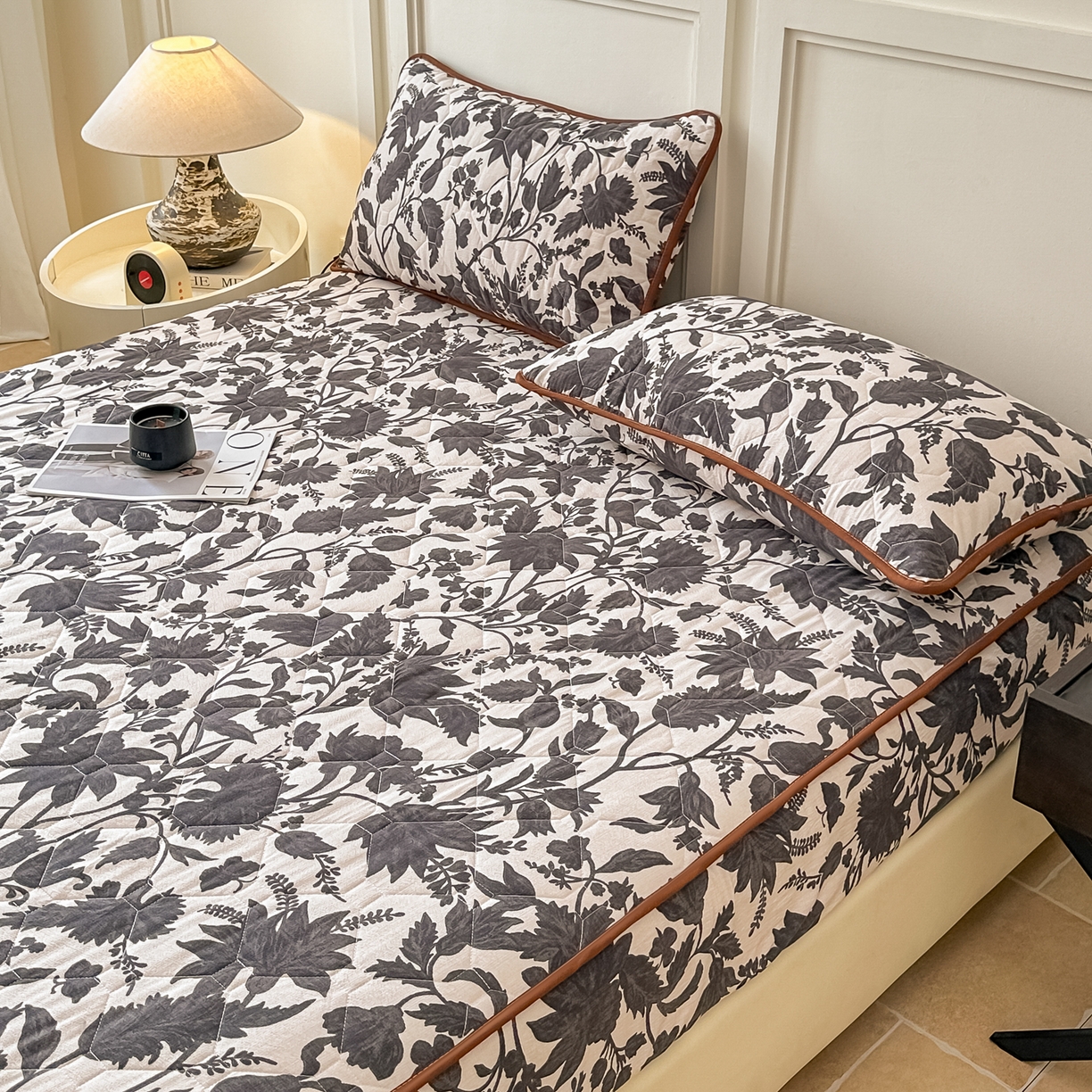 91家纺网 家纺一手货源 找家纺 梦嘉居 2025新款加厚亚麻皱皱纱加棉床笠单品床笠枕套单件单床笠 扶桑花