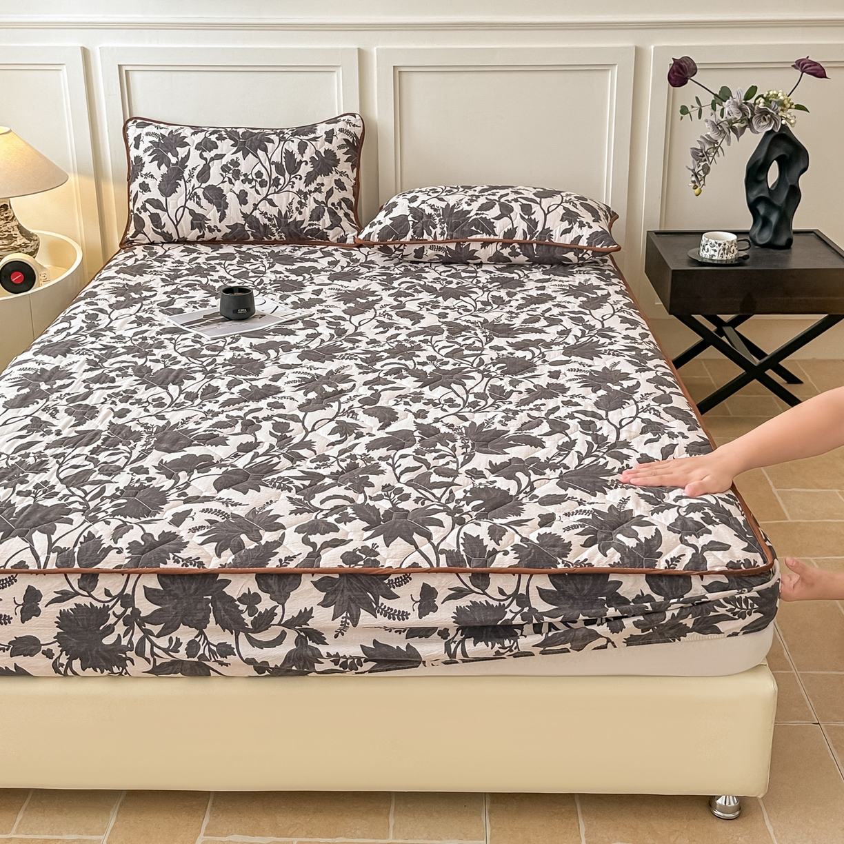 91家纺网 家纺一手货源 找家纺 梦嘉居 2025新款加厚亚麻皱皱纱加棉床笠单品床笠枕套单件单床笠 扶桑花