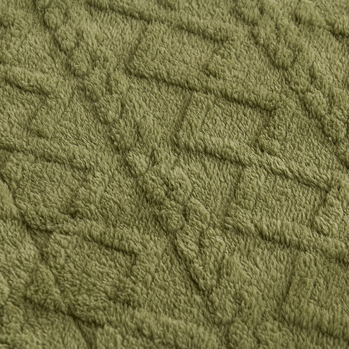 91家纺网 家纺一手货源 找家纺 印季家纺 2025秋冬新款三层夹棉加厚-塔肤绒毛毯毯子多功能盖毯 抹茶绿