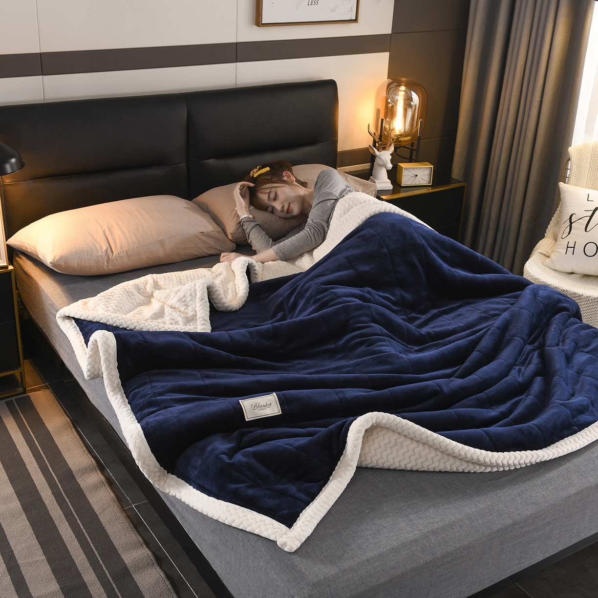 91家纺网 家纺一手货源 找家纺 （总）印季家纺 2025秋冬新款三层夹棉加厚复合贝贝绒毛毯毯子多功能盖毯