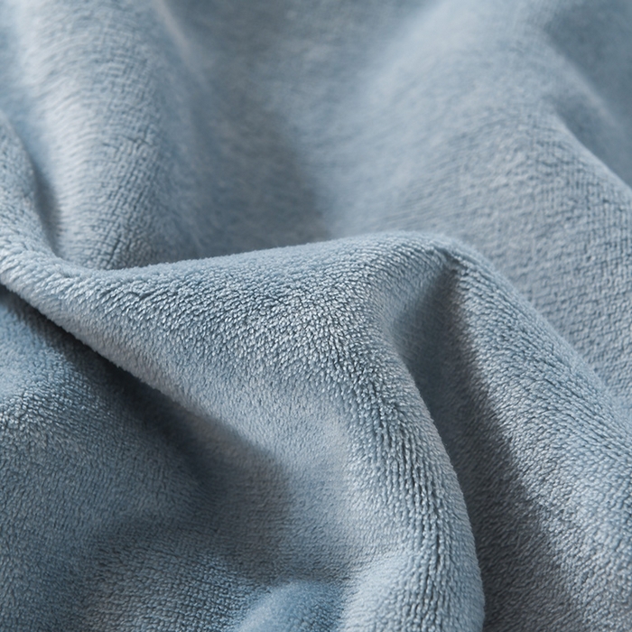 91家纺网 家纺一手货源 找家纺 印季家纺 2025新款华夫格牛奶绒复合毛毯毯子 渐变格-浅蓝灰