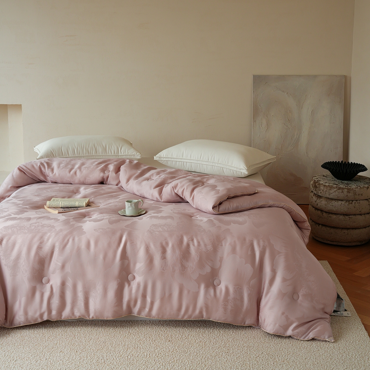 91家纺网 家纺一手货源 找家纺 纯优家纺 2025秋冬新品五彩臻丝大提花高奢45%大豆蛋白春秋被冬被直播电商首选 东方墨澜-紫藤