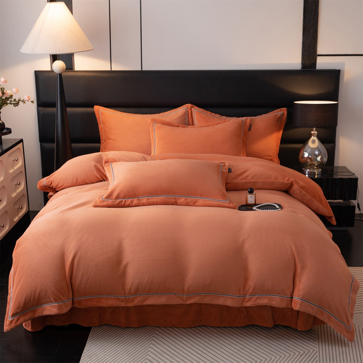 91家纺网 家纺一手货源 找家纺 （总）雅高 2025新款240克高克重全工艺色织纯色加厚牛奶绒四件套塔芙绒婴儿绒雪花绒雕花绒四件套牛奶绒被套床笠床单