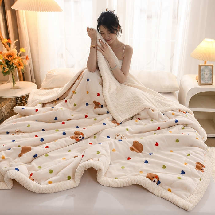 91家纺网 家纺一手货源 找家纺 （总）印季家纺 2025新款三层夹棉印花牛奶绒毛毯毯子