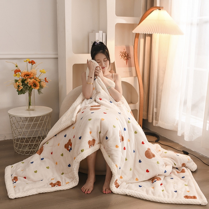 91家纺网 家纺一手货源 找家纺 （总）印季家纺 2025新款三层夹棉印花牛奶绒毛毯毯子