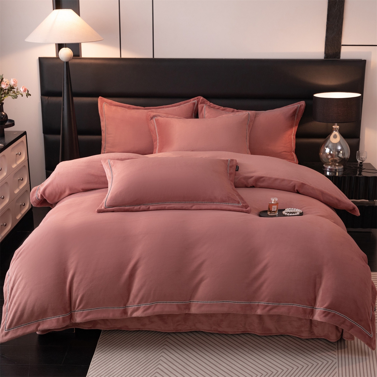 雅高家居 2025新款240克高克重全工艺纯色织带花边款单件及四件套 云锦红