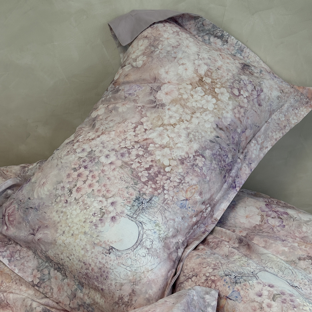 91家纺网 家纺一手货源 找家纺 纯优家纺 2025新款秋冬长绒棉数码印花磨毛四件套 天幕云霞