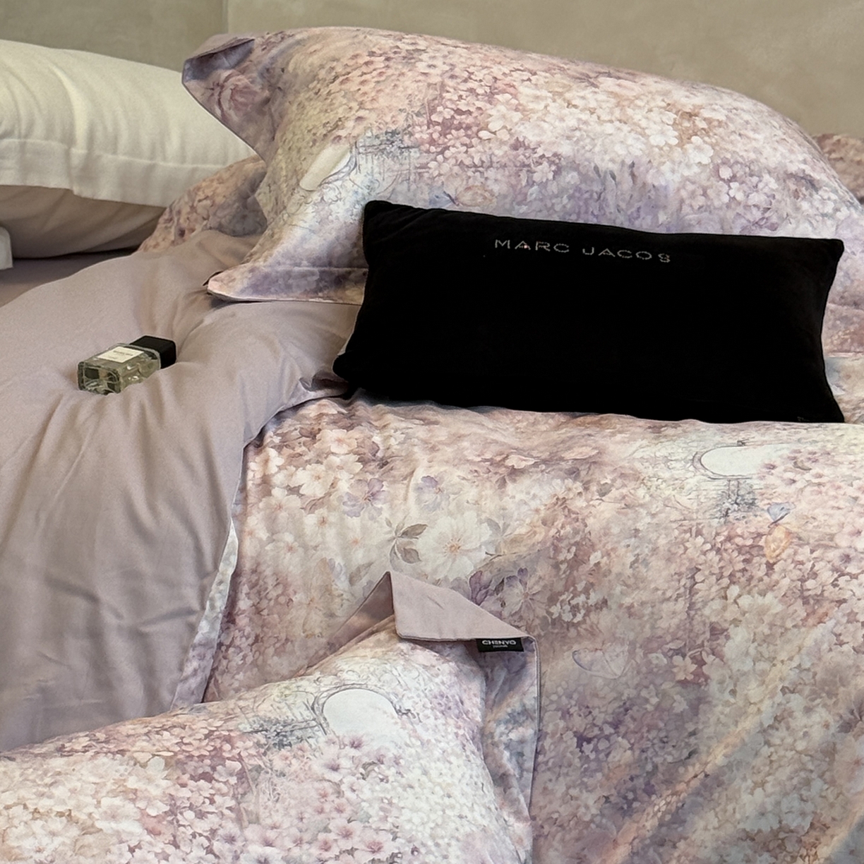 91家纺网 家纺一手货源 找家纺 纯优家纺 2025新款秋冬长绒棉数码印花磨毛四件套 天幕云霞