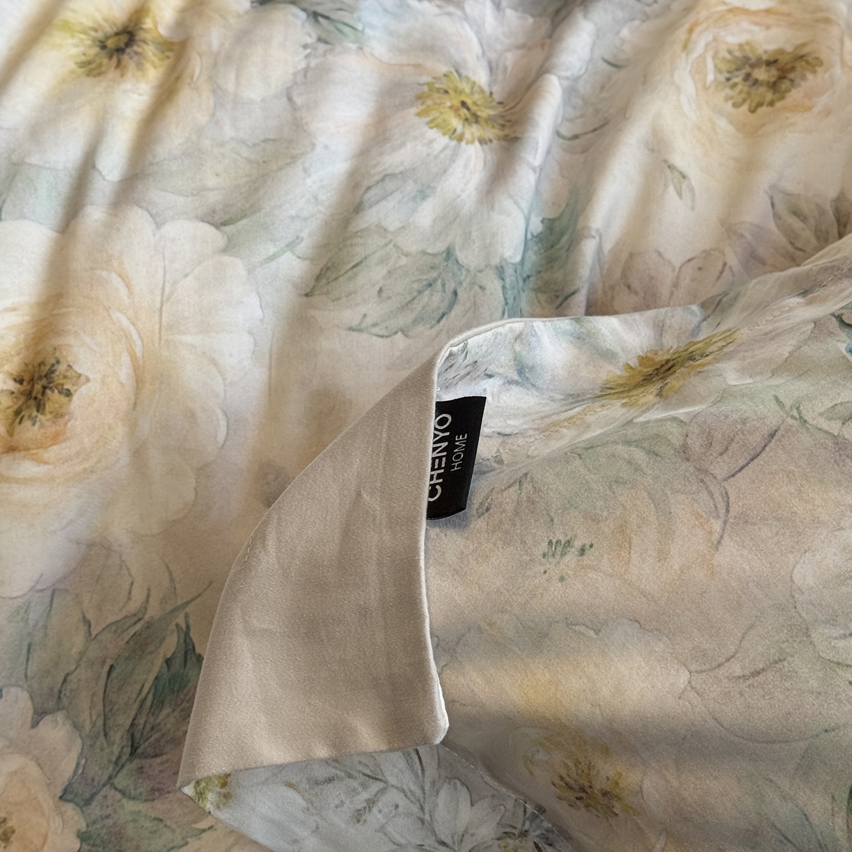 91家纺网 家纺一手货源 找家纺 纯优家纺 2025新款秋冬长绒棉数码印花磨毛四件套 伊甸花园