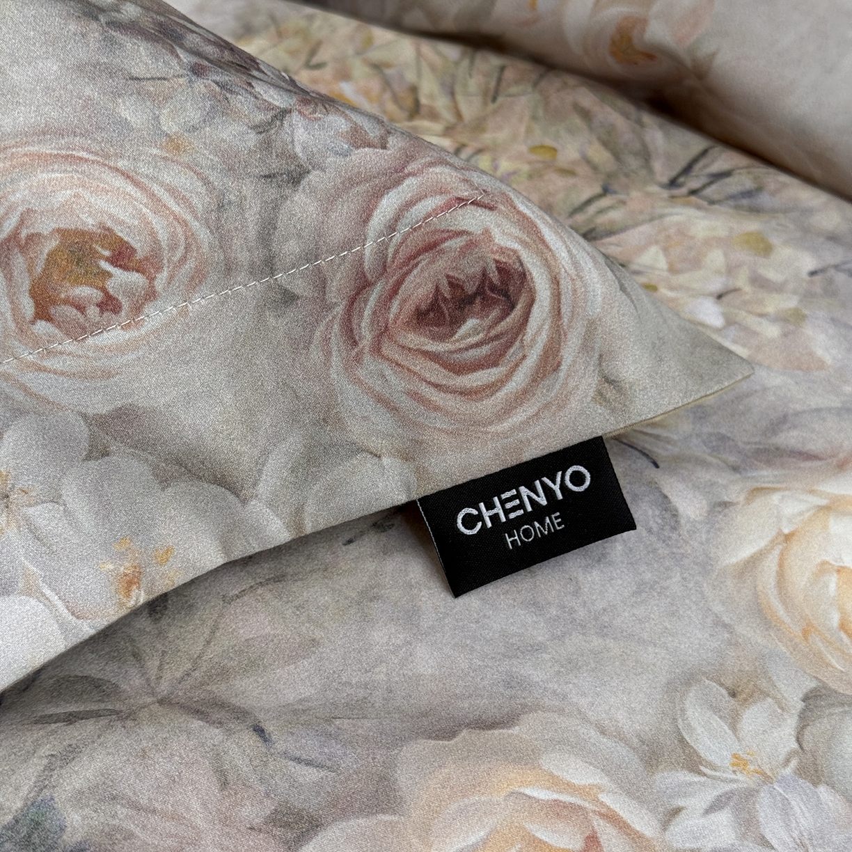 91家纺网 家纺一手货源 找家纺 纯优家纺 2025新款秋冬长绒棉数码印花磨毛四件套 繁花