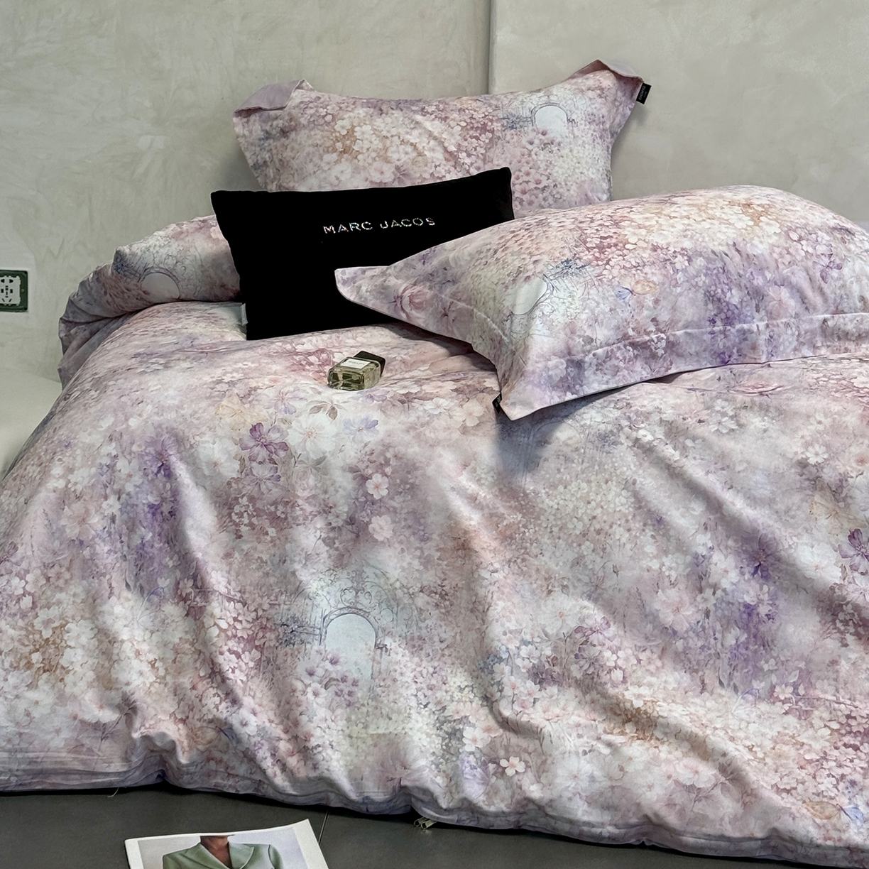 91家纺网 家纺一手货源 找家纺 纯优家纺 2025新款秋冬长绒棉数码印花磨毛四件套 天幕云霞