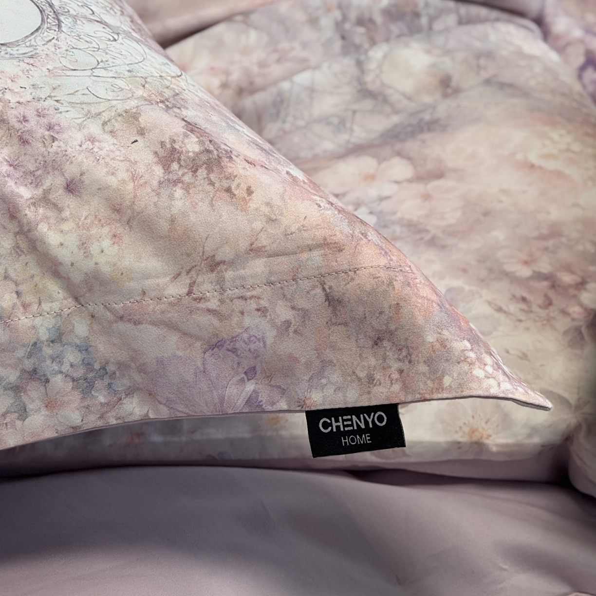 91家纺网 家纺一手货源 找家纺 纯优家纺 2025新款秋冬长绒棉数码印花磨毛四件套 天幕云霞