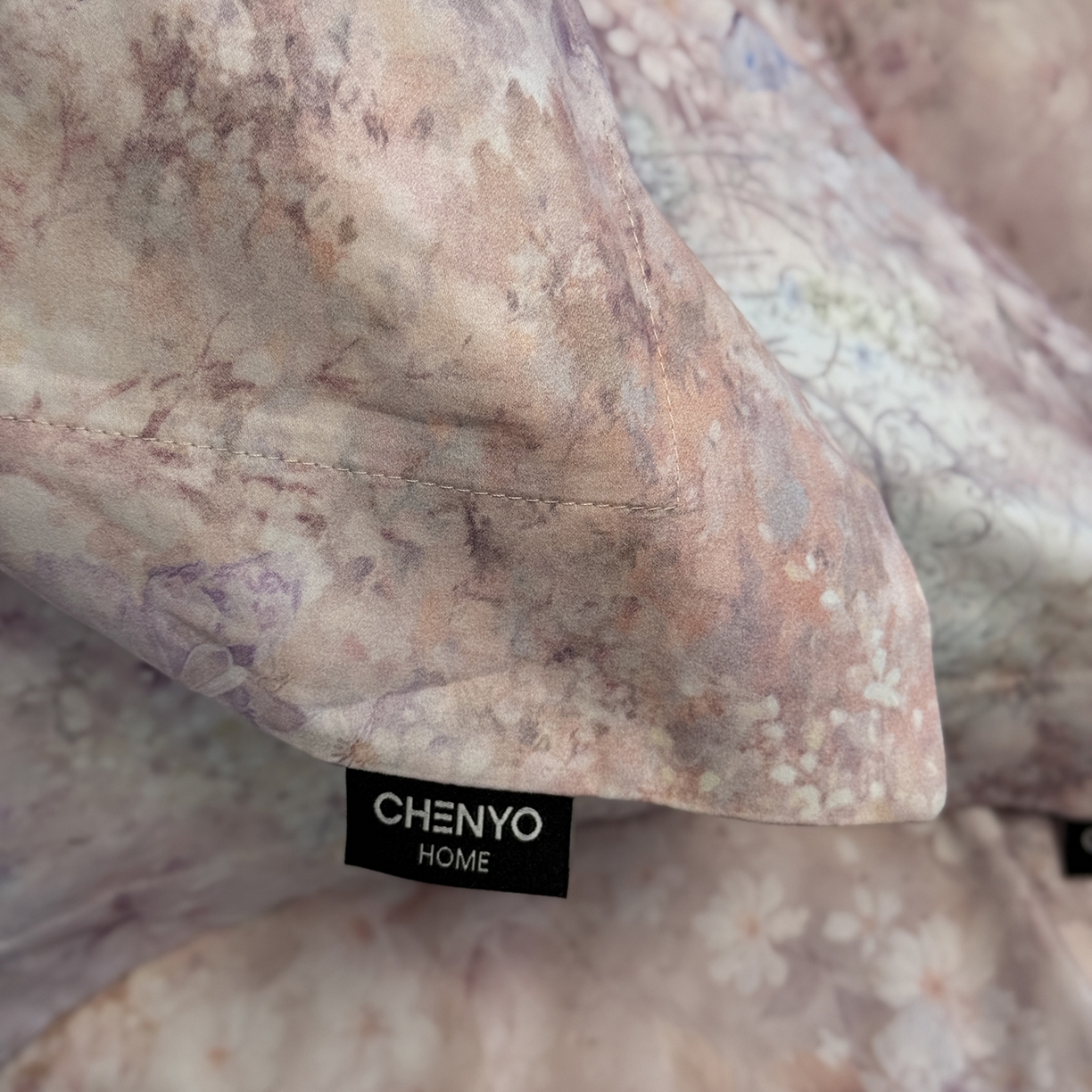 91家纺网 家纺一手货源 找家纺 纯优家纺 2025新款秋冬长绒棉数码印花磨毛四件套 天幕云霞