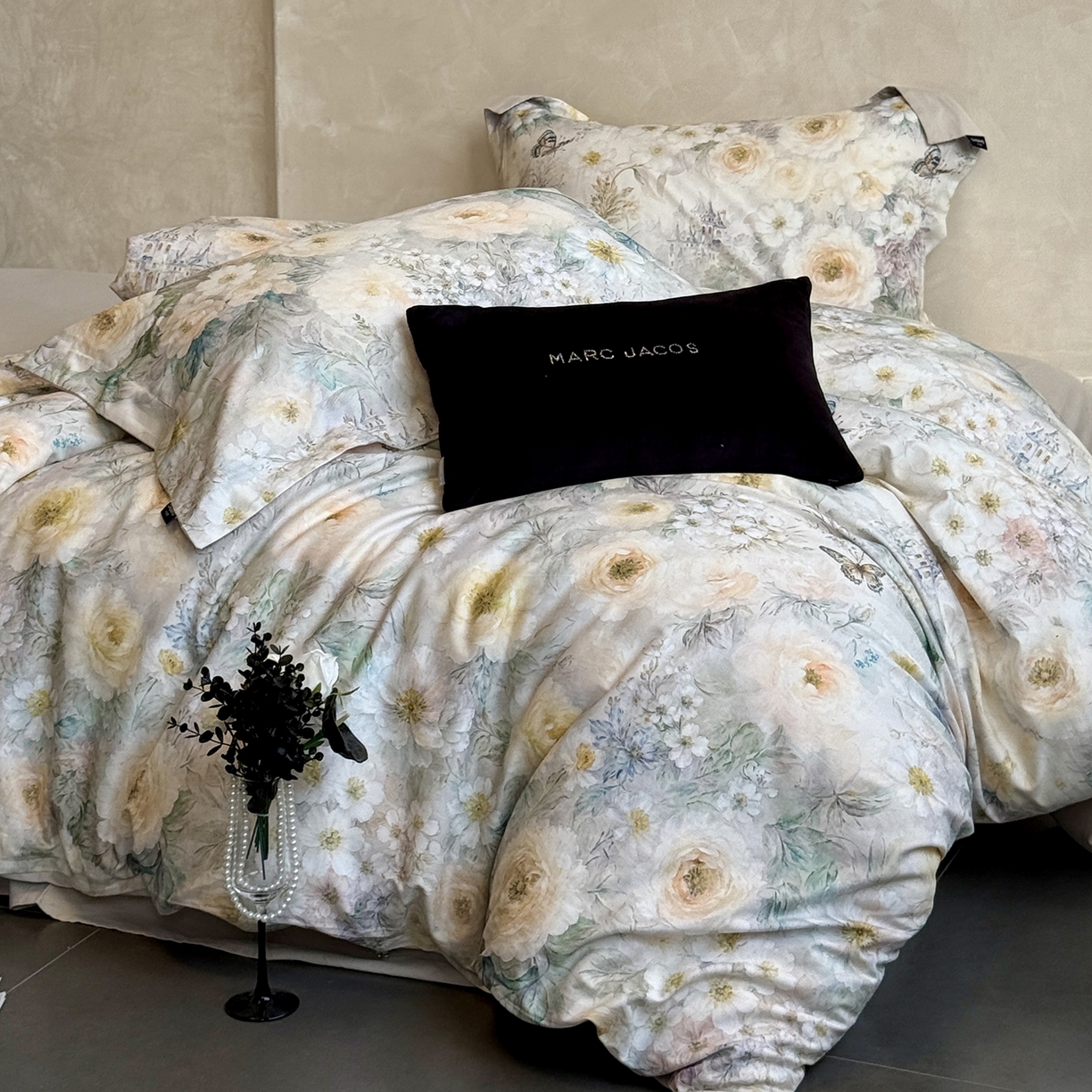 91家纺网 家纺一手货源 找家纺 纯优家纺 2025新款秋冬长绒棉数码印花磨毛四件套 伊甸花园