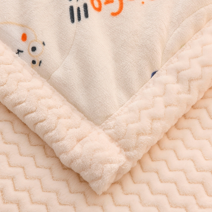 91家纺网 家纺一手货源 找家纺 印季家纺 2025新款三层夹棉印花牛奶绒毛毯毯子 趣味恐龙