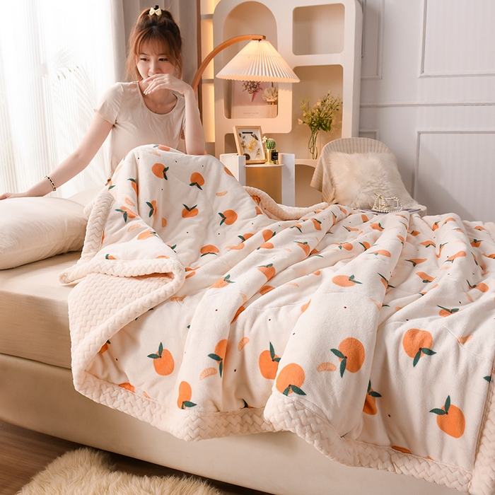 91家纺网 家纺一手货源 找家纺 印季家纺 2025新款三层夹棉印花牛奶绒毛毯毯子 甜橙-贝贝绒