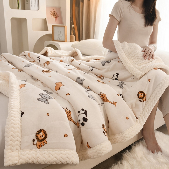 印季家纺 2025新款三层夹棉印花牛奶绒毛毯毯子 小动物