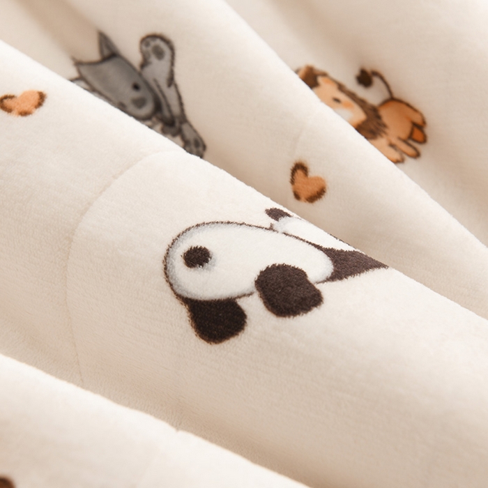 91家纺网 家纺一手货源 找家纺 印季家纺 2025新款三层夹棉印花牛奶绒毛毯毯子 小动物