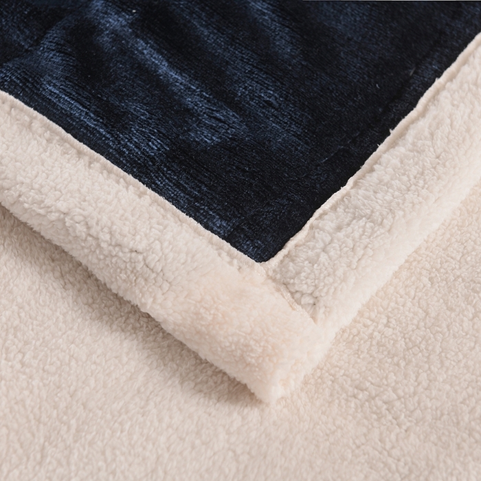 91家纺网 家纺一手货源 找家纺 （总）印季家纺 2025秋冬新款三层夹棉加厚复合羊羔绒毛毯毯子多功能盖毯