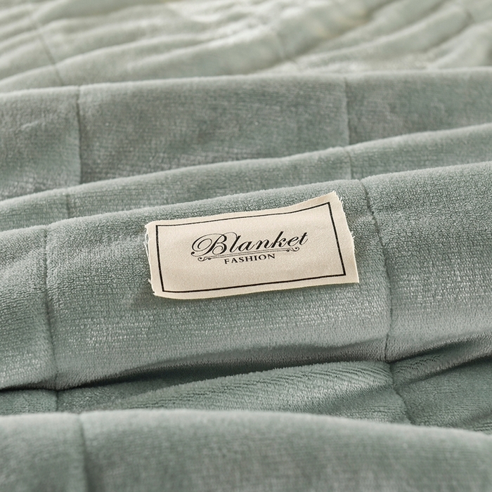 91家纺网 家纺一手货源 找家纺 印季家纺 2025秋冬新款三层夹棉加厚复合羊羔绒毛毯毯子多功能盖毯 墨绿+灰