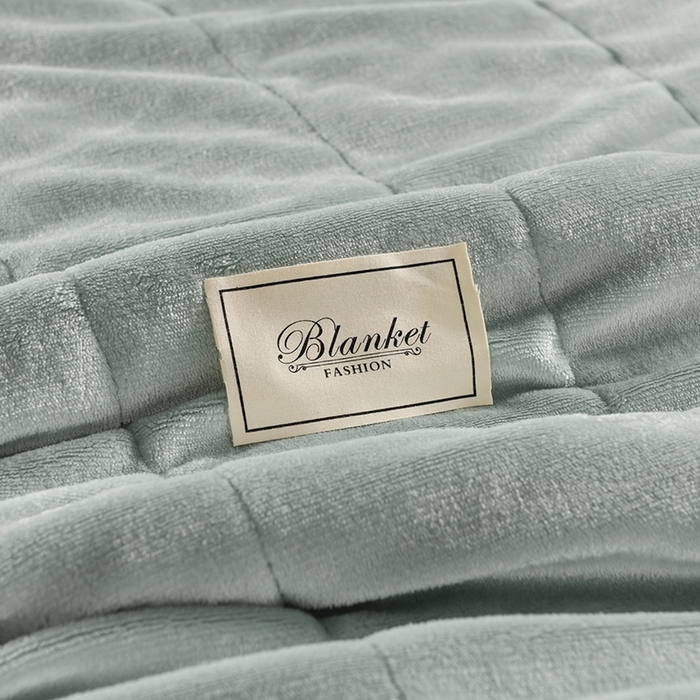 91家纺网 家纺一手货源 找家纺 印季家纺 2025秋冬新款三层夹棉加厚复合羊羔绒毛毯毯子多功能盖毯 墨绿+白