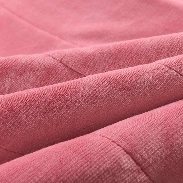 91家纺网 家纺一手货源 找家纺 印季家纺 2025秋冬新款三层夹棉加厚复合羊羔绒毛毯毯子多功能盖毯 豆沙+白