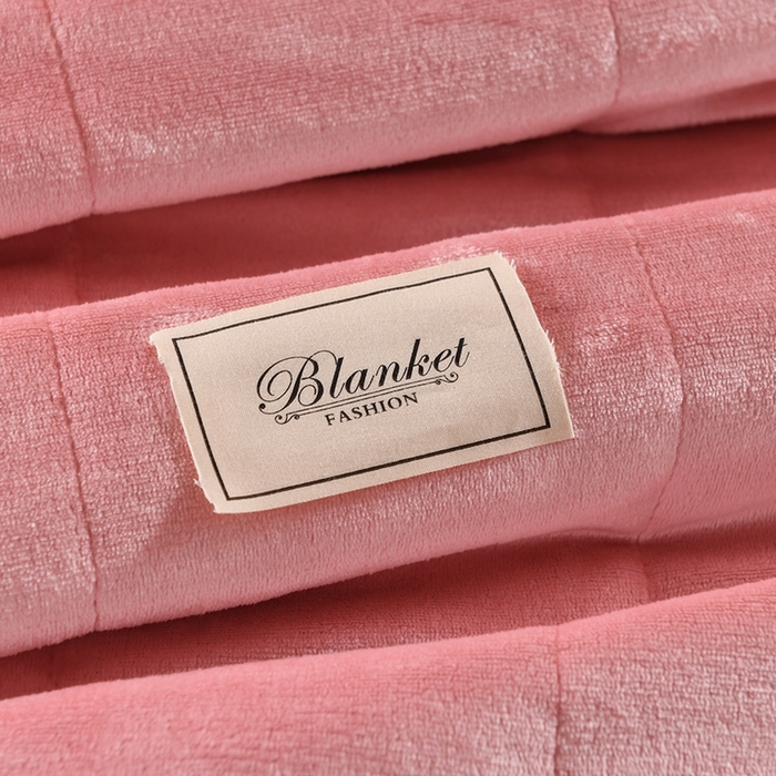 91家纺网 家纺一手货源 找家纺 印季家纺 2025秋冬新款三层夹棉加厚复合羊羔绒毛毯毯子多功能盖毯 粉+灰