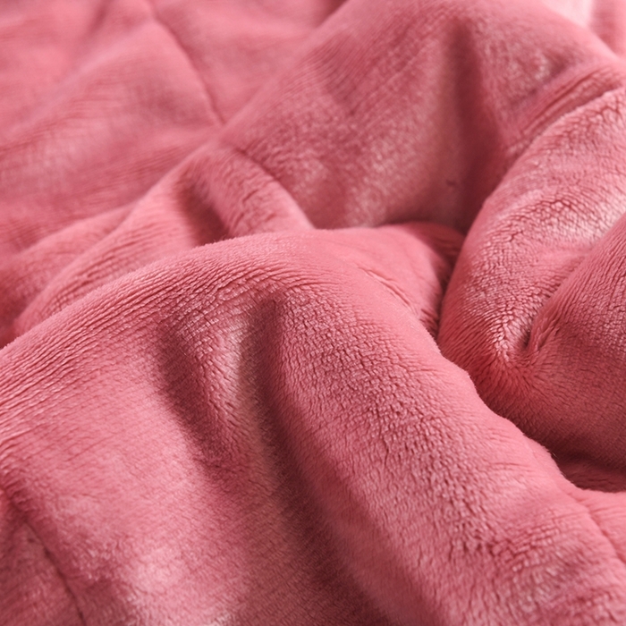 91家纺网 家纺一手货源 找家纺 印季家纺 2025秋冬新款三层夹棉加厚复合羊羔绒毛毯毯子多功能盖毯 豆沙+白