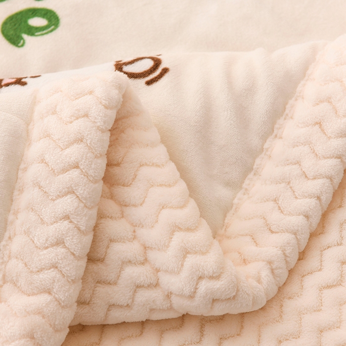 91家纺网 家纺一手货源 找家纺 印季家纺 2025新款三层夹棉印花牛奶绒毛毯毯子 幸运狗