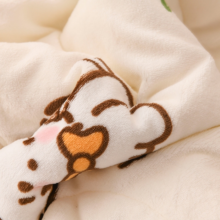 91家纺网 家纺一手货源 找家纺 印季家纺 2025新款三层夹棉印花牛奶绒毛毯毯子 幸运狗