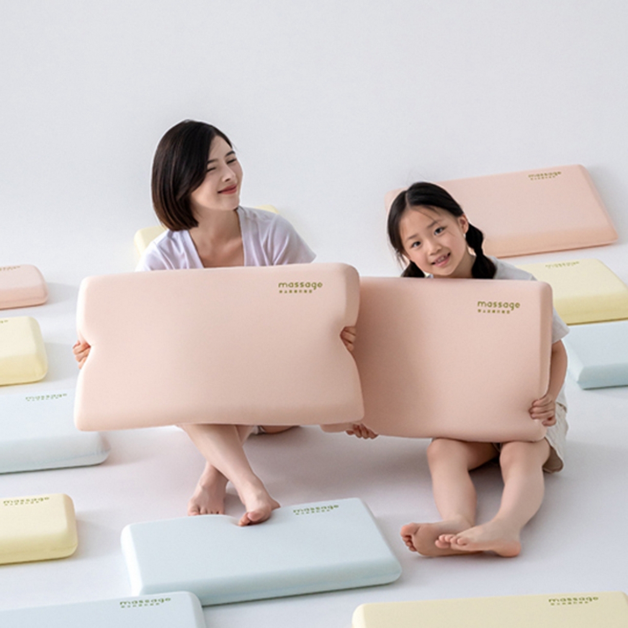 91家纺网 家纺一手货源 找家纺 （总）北鸣有鱼枕芯馆 2025新款Massage马莎鸡记忆棉亲子枕枕头枕芯-风格一