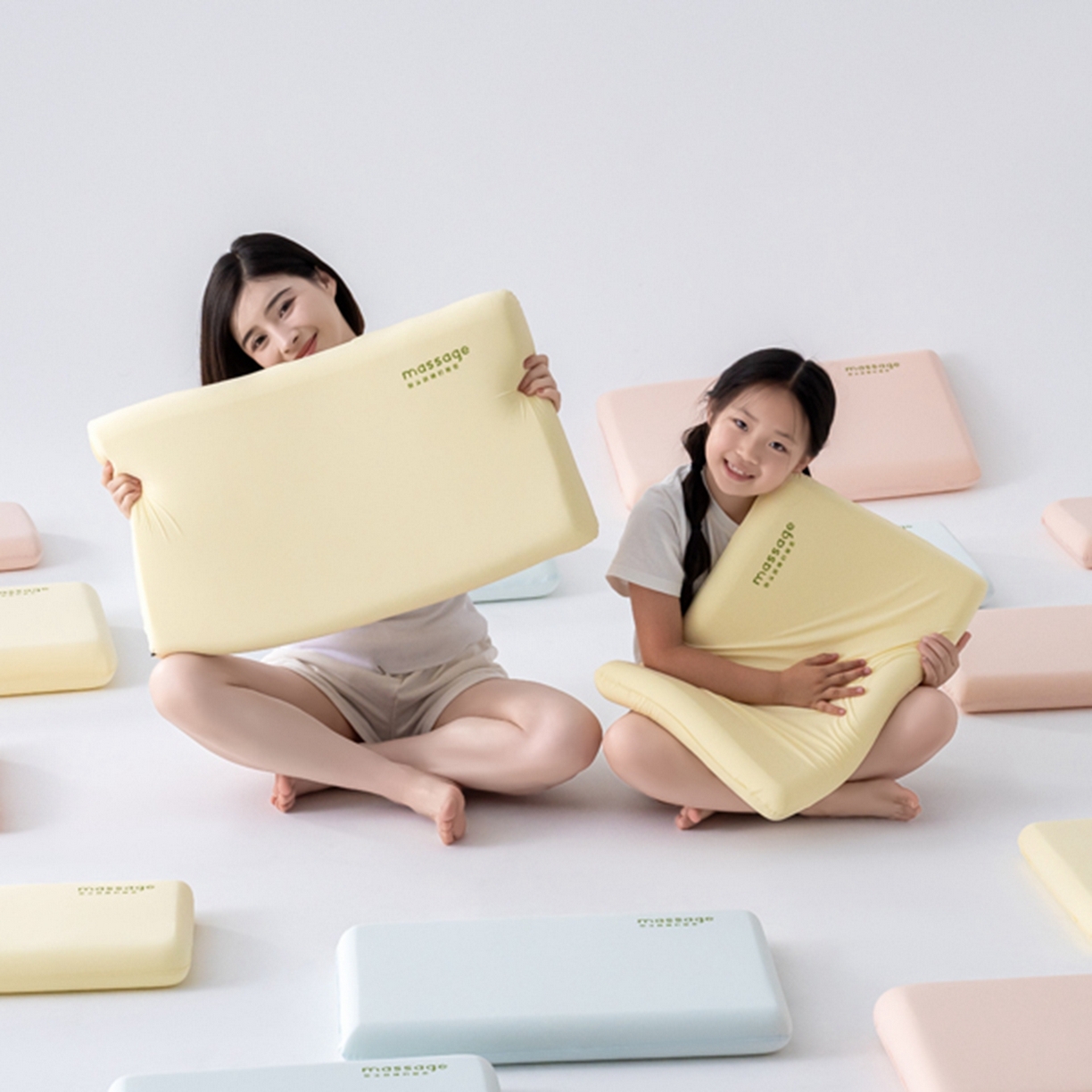 91家纺网 家纺一手货源 找家纺 北鸣有鱼枕芯馆 2025新款Massage马莎鸡记忆棉亲子枕枕头枕芯-风格一 42*70*8cm黄色