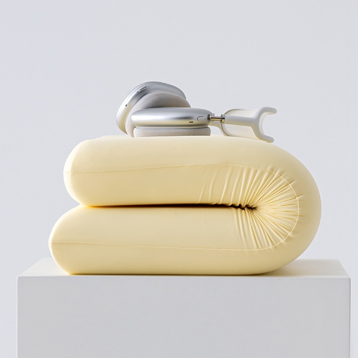 91家纺网 家纺一手货源 找家纺 北鸣有鱼枕芯馆 2025新款Massage马莎鸡记忆棉亲子枕枕头枕芯-风格一 38*58*6cm黄色